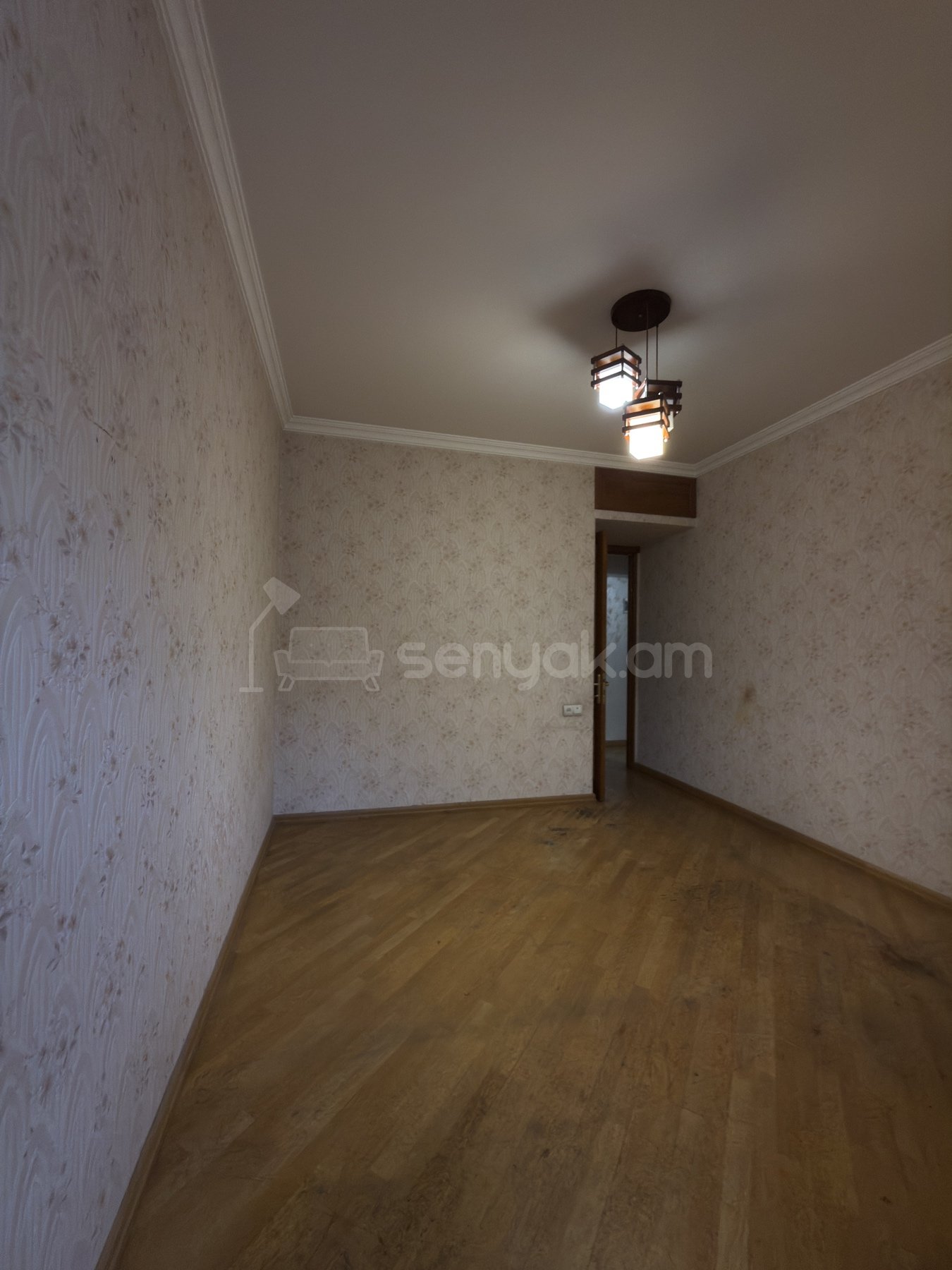 4 Սենյականոց Բնակարան, 118քմ, 4/9 հարկ, Կապիտալ Վերանորոգված