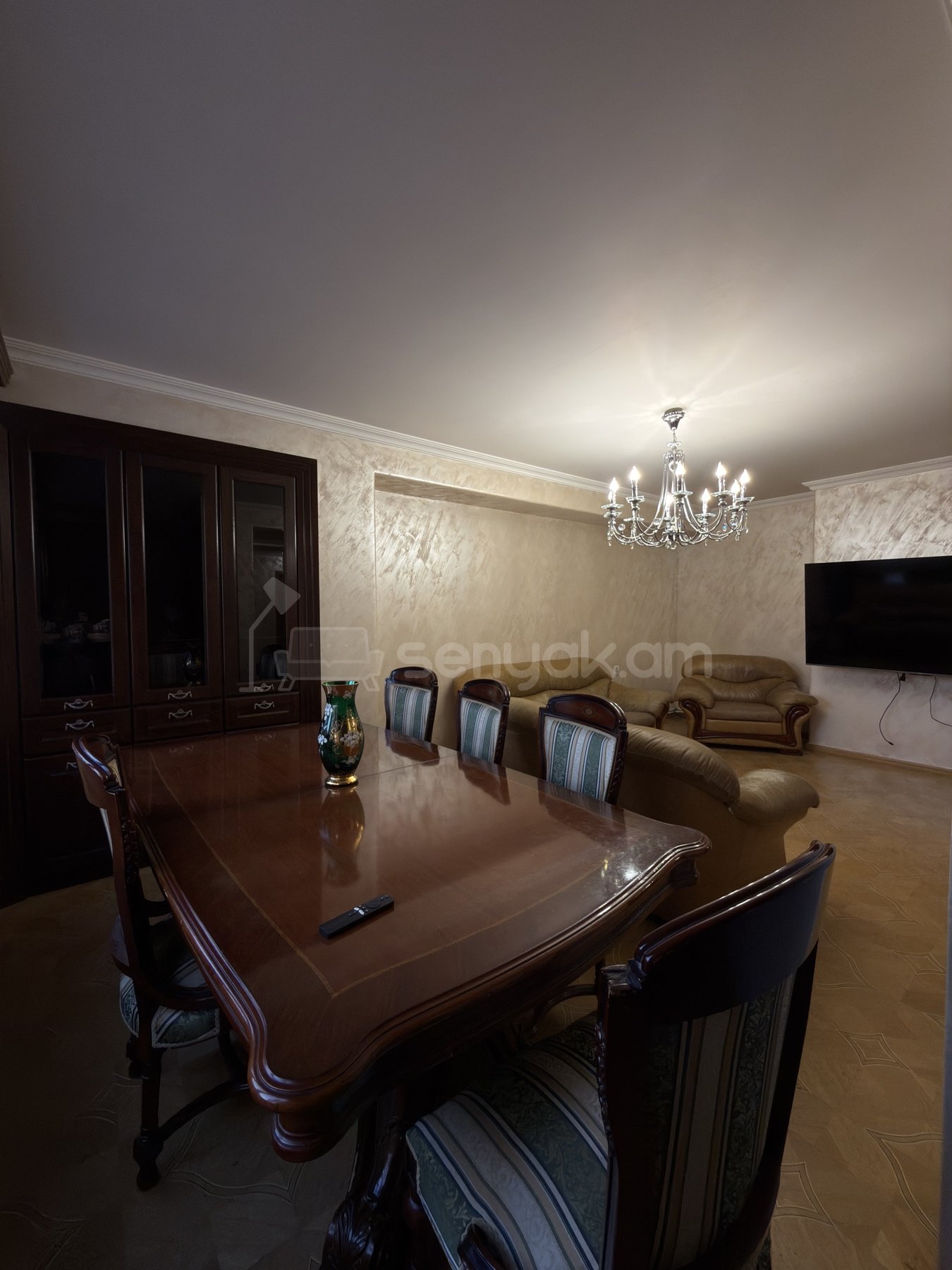 4 Սենյականոց Բնակարան, 118քմ, 4/9 հարկ, Կապիտալ Վերանորոգված