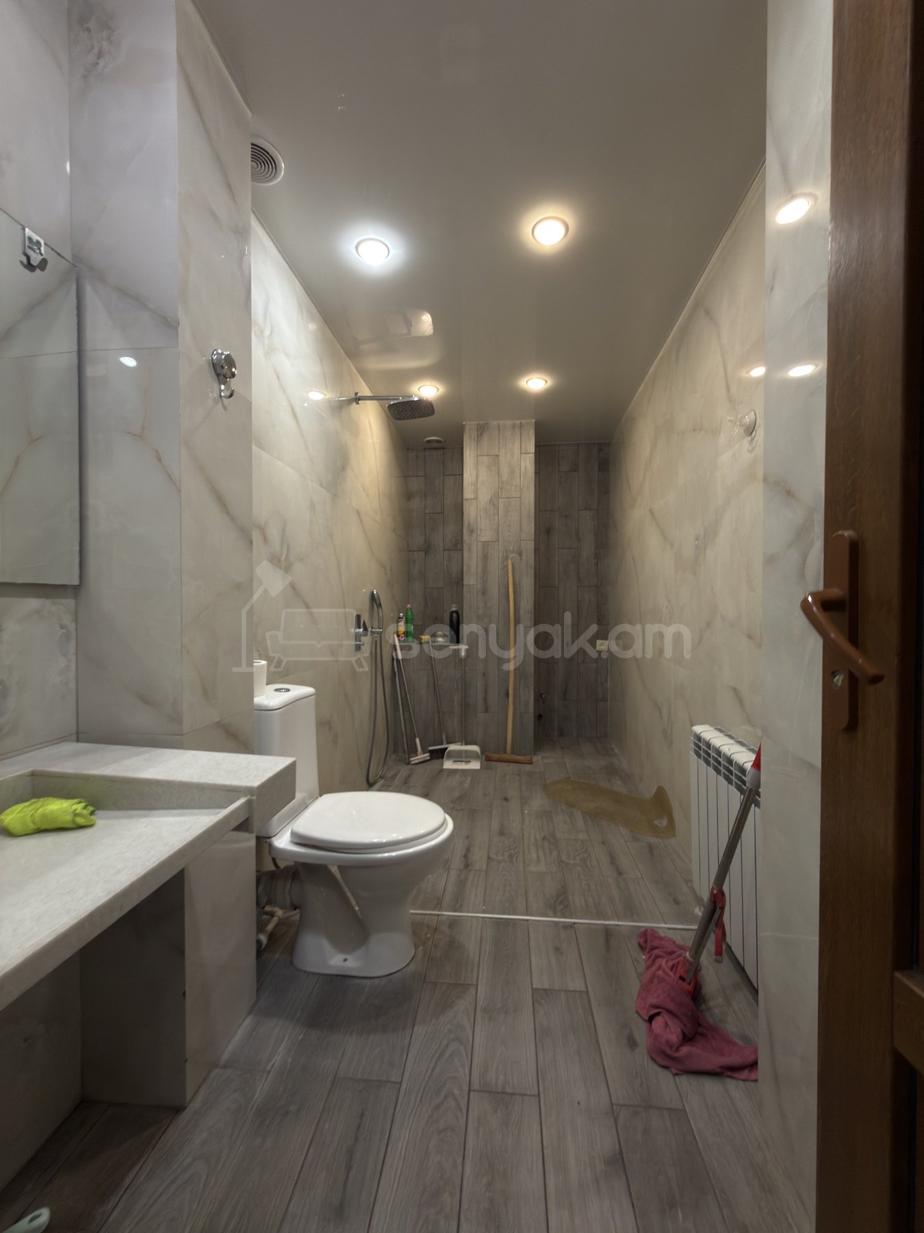 4 Սենյականոց Բնակարան, 118քմ, 4/9 հարկ, Կապիտալ Վերանորոգված, Կահավորված, Արևկող