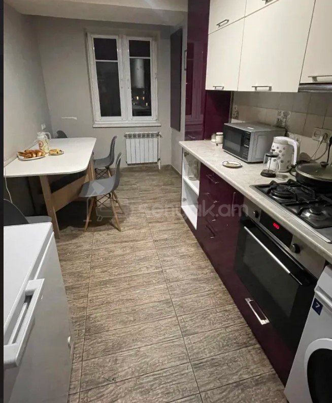 3 Սենյականոց Բնակարան, 65քմ, 8/9 հարկ, Կապիտալ Վերանորոգված, Կահավորված