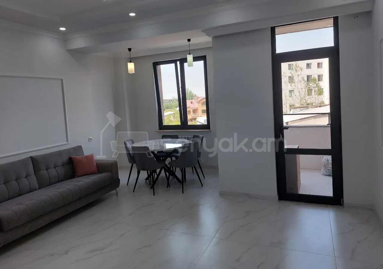 2 Սենյականոց Բնակարան Նորակառույցում, 56քմ, 3/14 հարկ, Կապիտալ Վերանորոգված