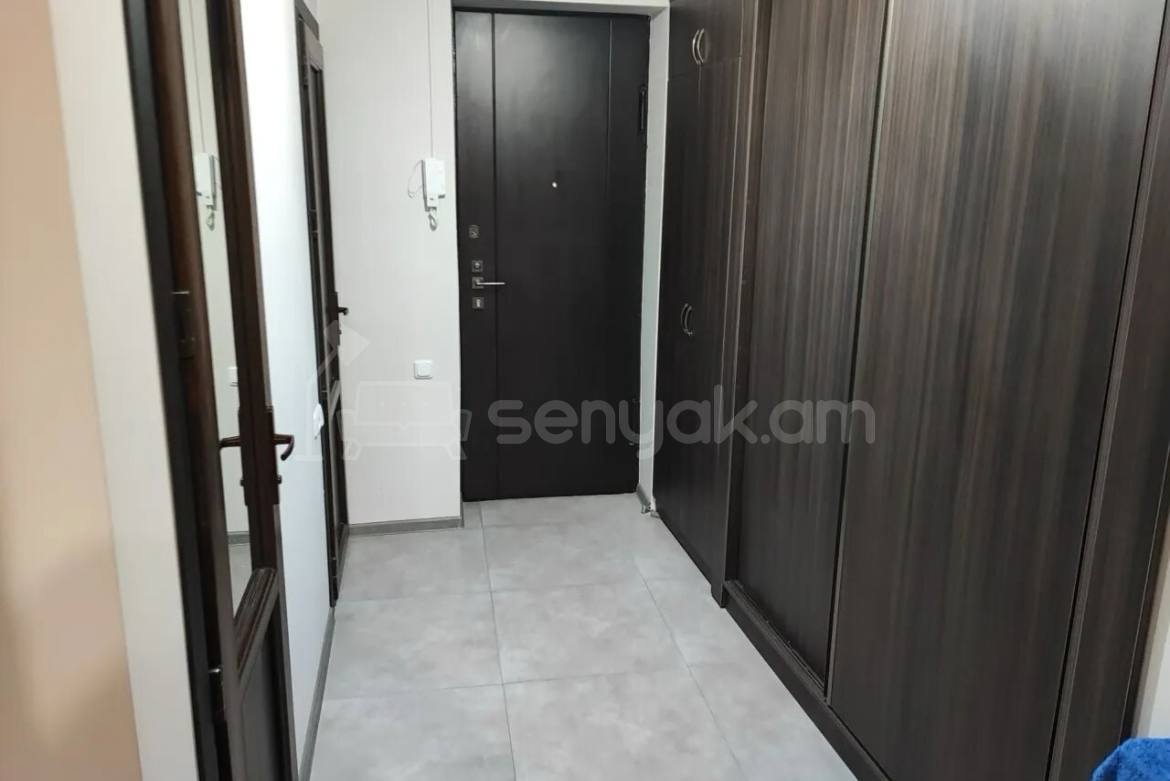 2 Սենյականոց Բնակարան Քարե Շենքում, 50քմ, 3/5 հարկ, Կապիտալ Վերանորոգված, Կահավորված