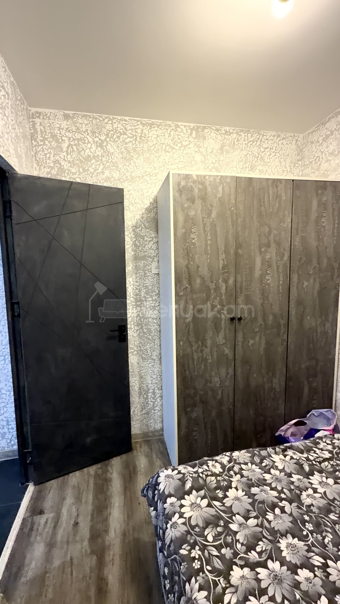 2 Սենյականոց Բնակարան, 36քմ, 5/5 հարկ, Դիզայներական Վերանորոգված