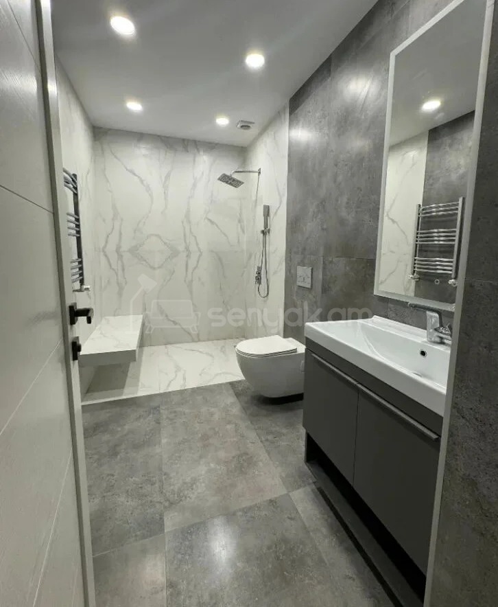 3 Սենյականոց Բնակարան Նորակառույցում, 68քմ, 4/17 հարկ, Դիզայներական Վերանորոգված