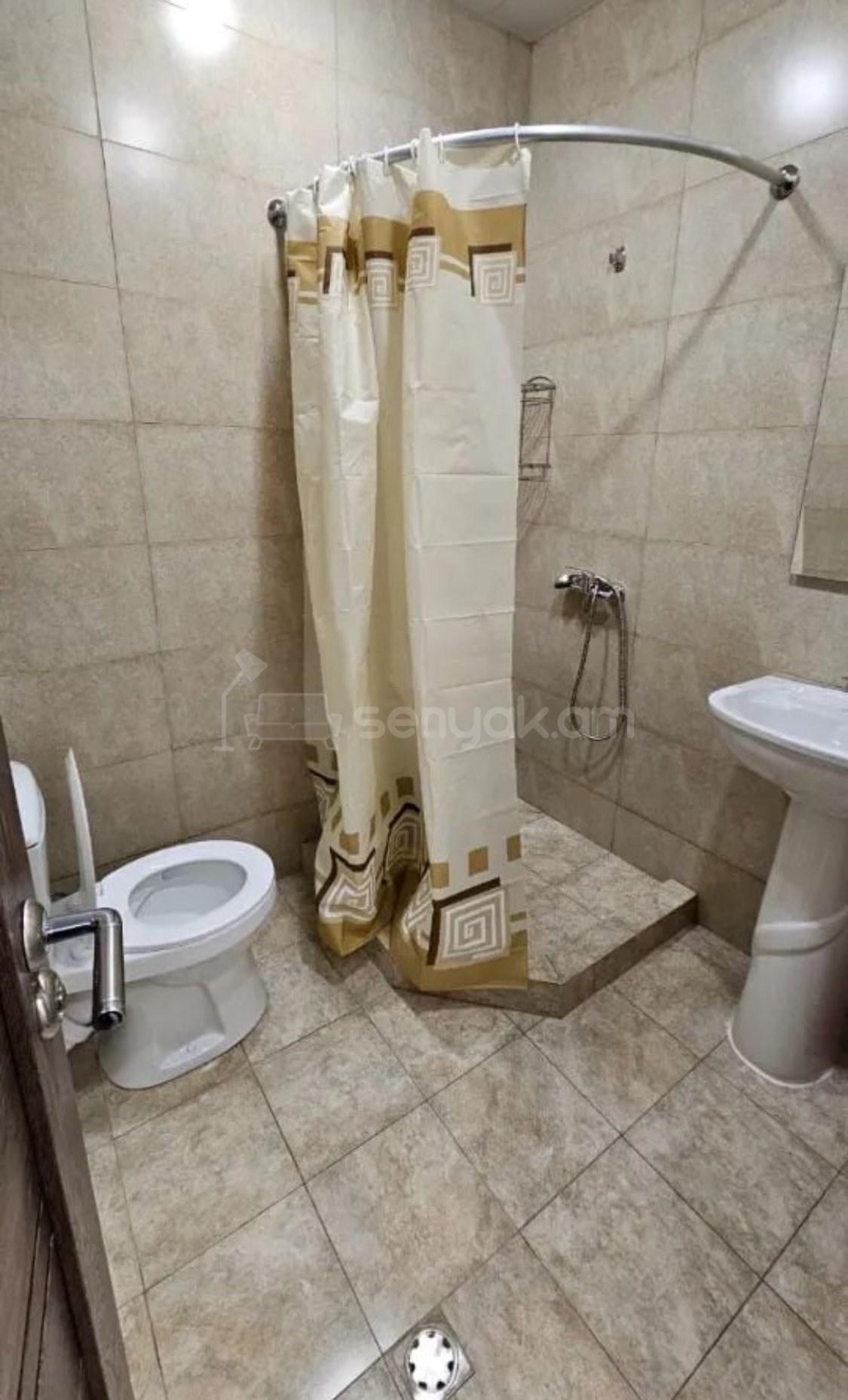 2 Սենյականոց Բնակարան Նորակառույցում, 47քմ, 5/7 հարկ, Կապիտալ Վերանորոգված, Կահավորված