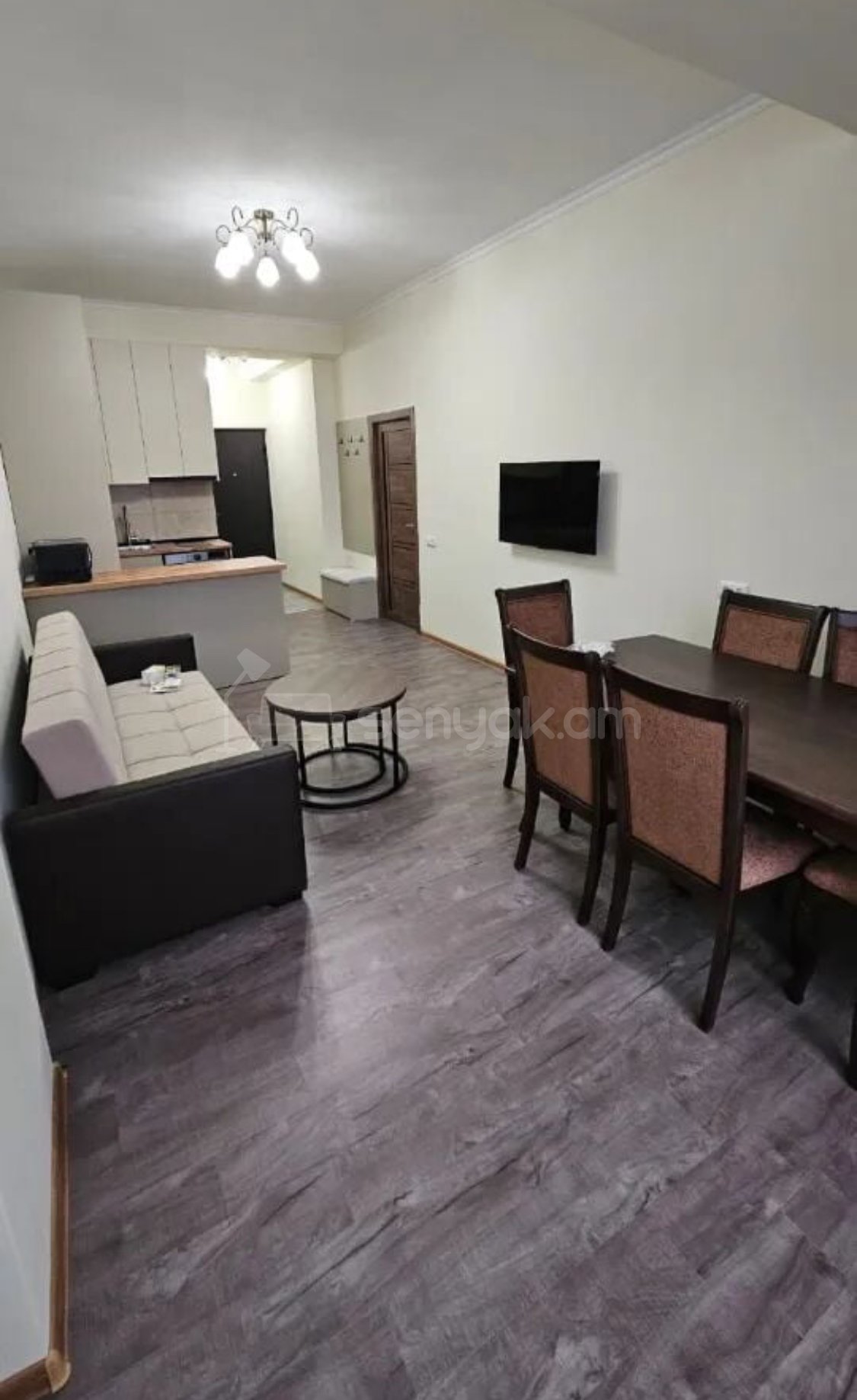 2 Սենյականոց Բնակարան Նորակառույցում, 47քմ, 5/7 հարկ, Կապիտալ Վերանորոգված, Կահավորված