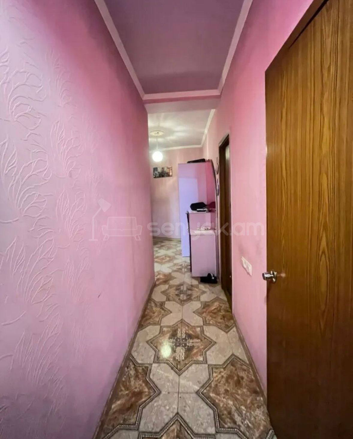 3 Սենյականոց Բնակարան, 86քմ, 4/12 հարկ, Նորմալ Վիճակում