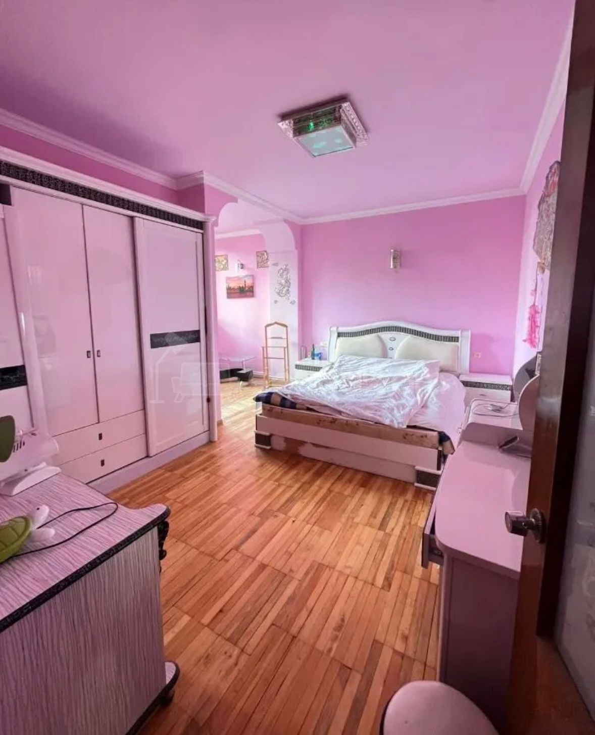 3 Սենյականոց Բնակարան, 86քմ, 4/12 հարկ, Նորմալ Վիճակում