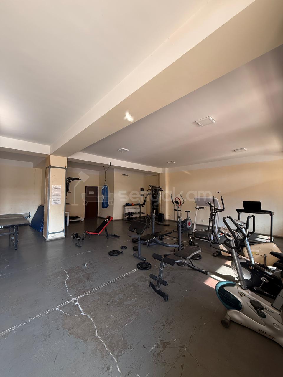 3 Սենյականոց Բնակարան Նորակառույցում, 120քմ, 5/6 հարկ, Կապիտալ Վերանորոգված