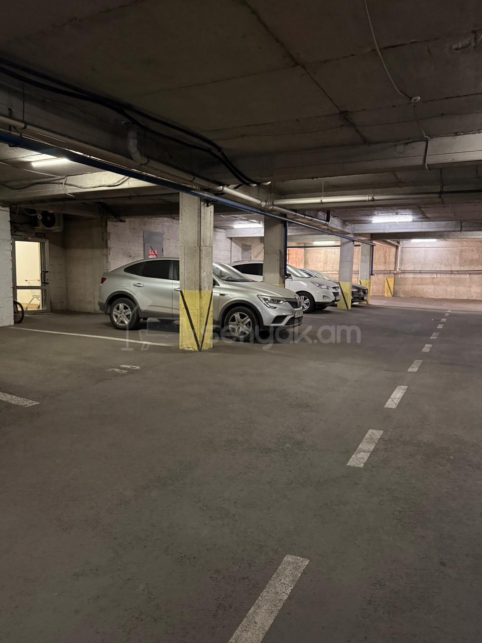 3 Սենյականոց Բնակարան Նորակառույցում, 120քմ, 5/6 հարկ, Կապիտալ Վերանորոգված