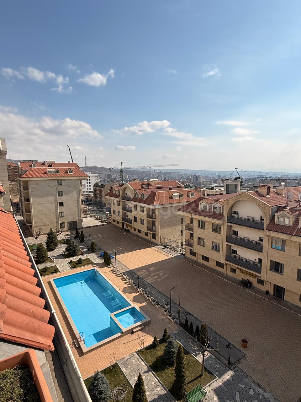 3 Սենյականոց Բնակարան Նորակառույցում, 120քմ, 5/6 հարկ, Կապիտալ Վերանորոգված