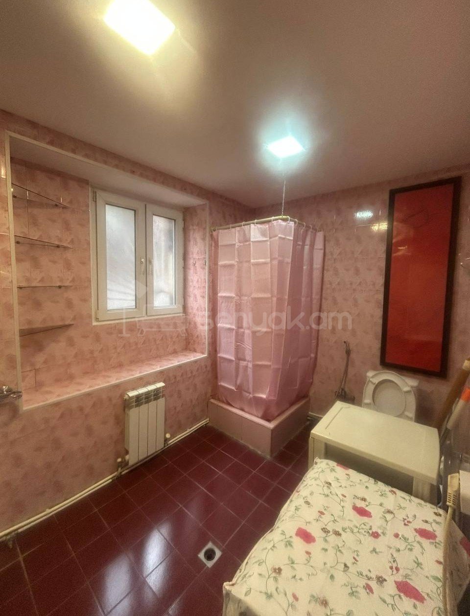 3 Սենյականոց Բնակարան Քարե Շենքում, 80քմ, 1/5 հարկ, Կապիտալ Վերանորոգված, Կահավորված, Արևկող