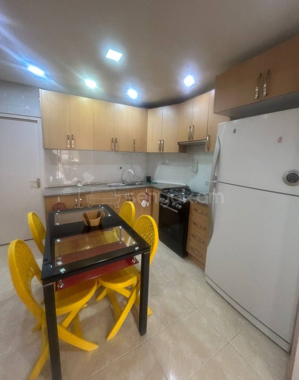 3 Սենյականոց Բնակարան Քարե Շենքում, 80քմ, 1/5 հարկ, Կապիտալ Վերանորոգված, Կահավորված, Արևկող