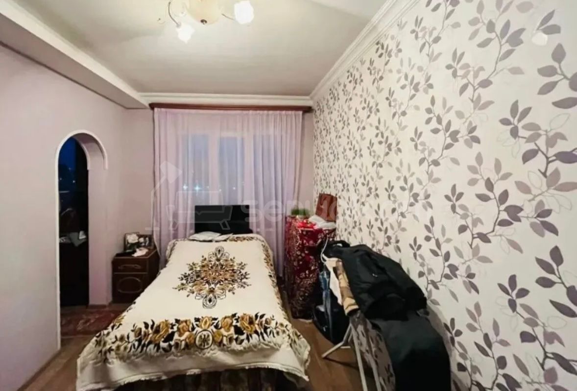 3 Սենյականոց Բնակարան, 87քմ, 7/9 հարկ, Նորմալ Վիճակում