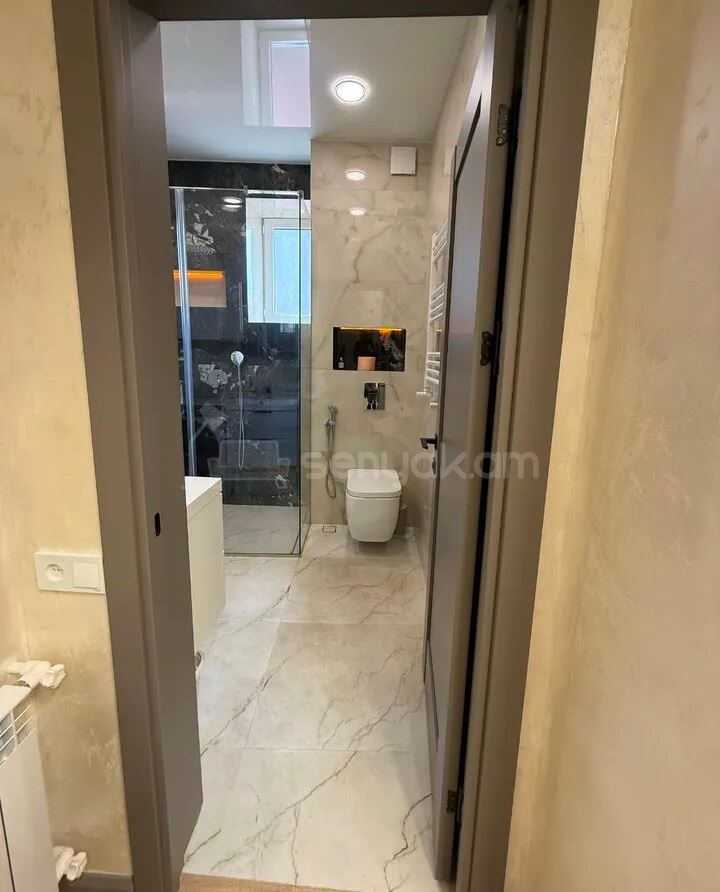 3 Սենյականոց Բնակարան Նորակառույցում, 69քմ, 3/4 հարկ, Կապիտալ Վերանորոգված