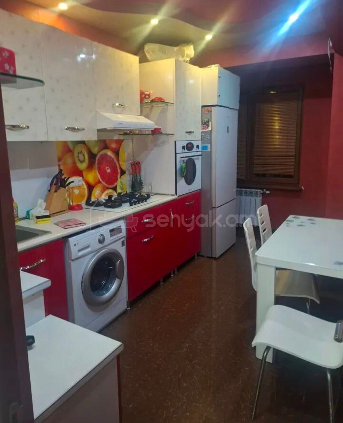 3 Սենյականոց Բնակարան, 86քմ, 8/14 հարկ, Կապիտալ Վերանորոգված