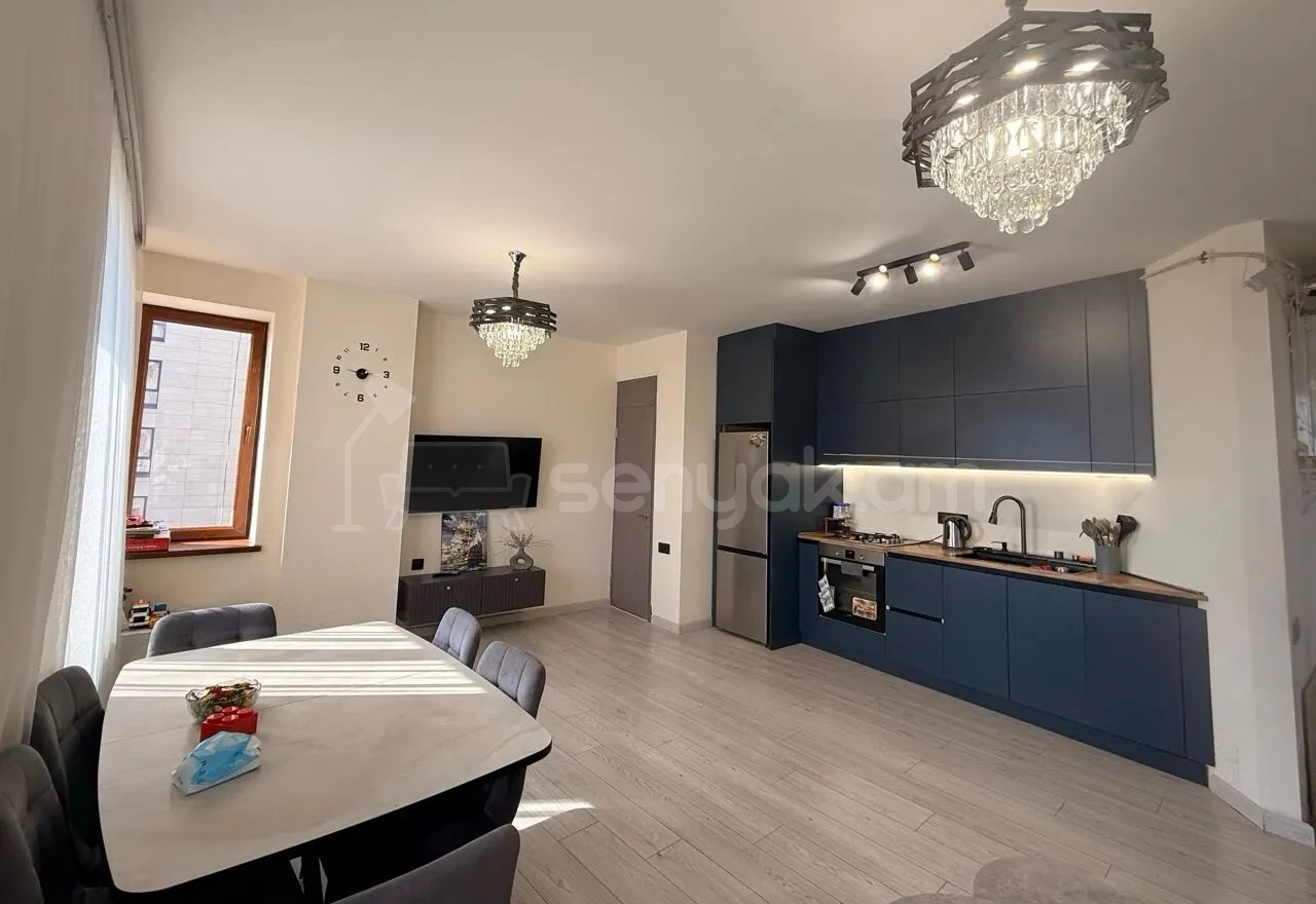 3 Սենյականոց Բնակարան Նորակառույցում, 81քմ, 4/12 հարկ, Կապիտալ Վերանորոգված