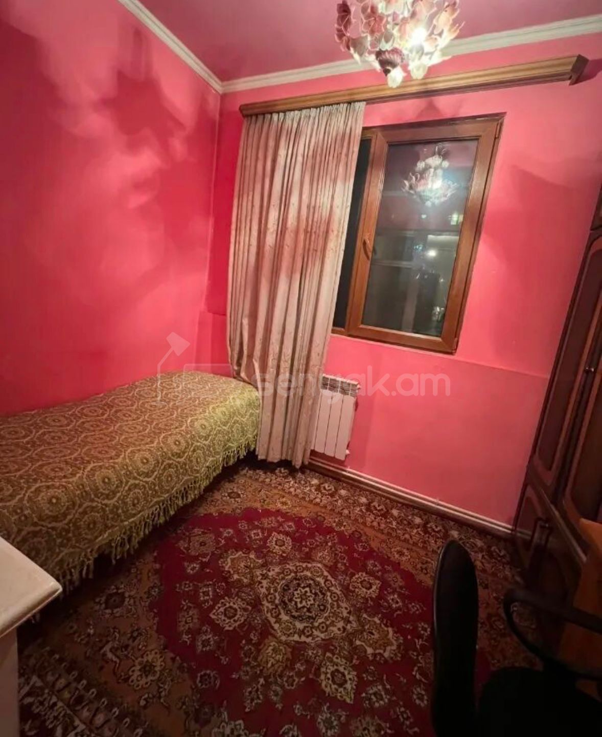 3 Սենյականոց Բնակարան Քարե Շենքում, 85քմ, 4/5 հարկ, Նորմալ Վիճակում