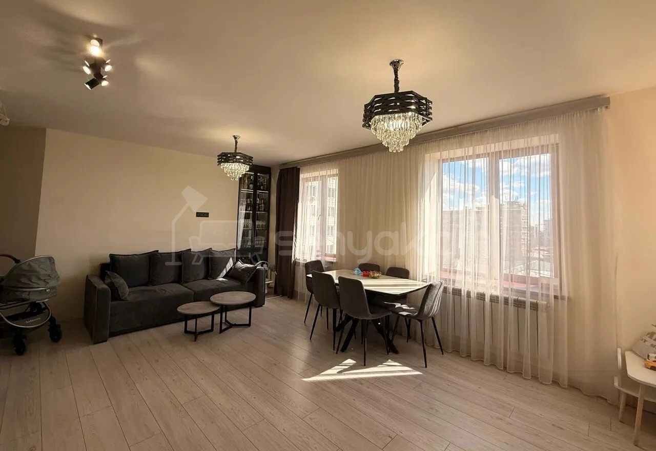 3 Սենյականոց Բնակարան Նորակառույցում, 81քմ, 4/12 հարկ, Կապիտալ Վերանորոգված