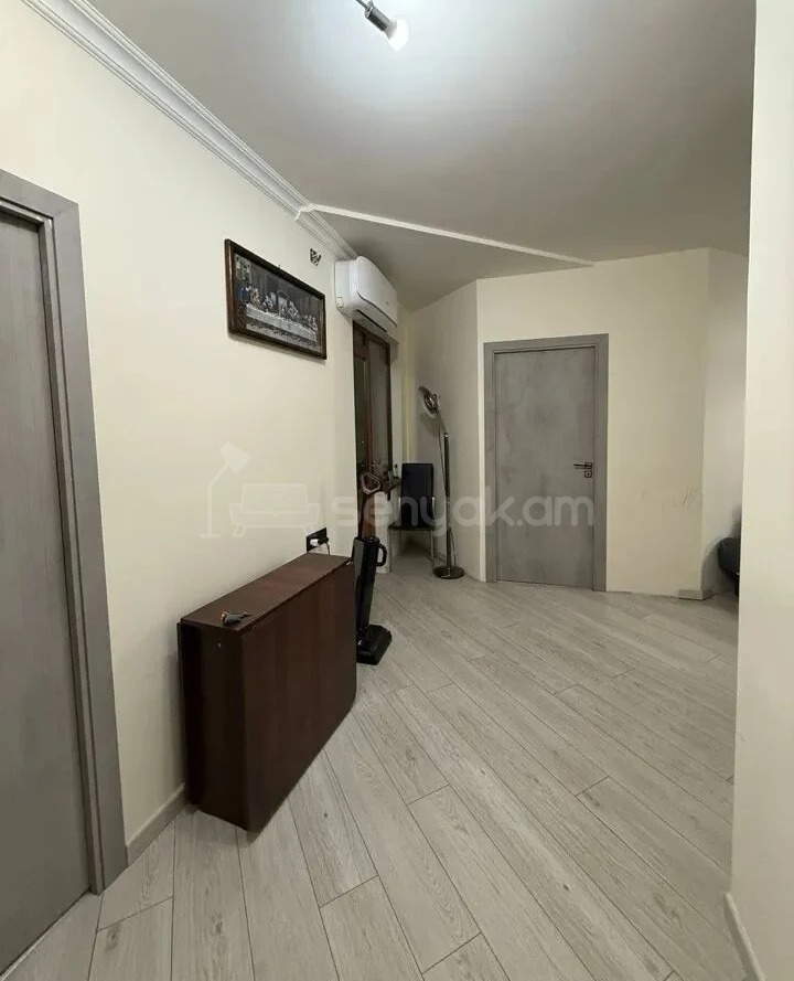 3 Սենյականոց Բնակարան Նորակառույցում, 81քմ, 4/12 հարկ, Կապիտալ Վերանորոգված