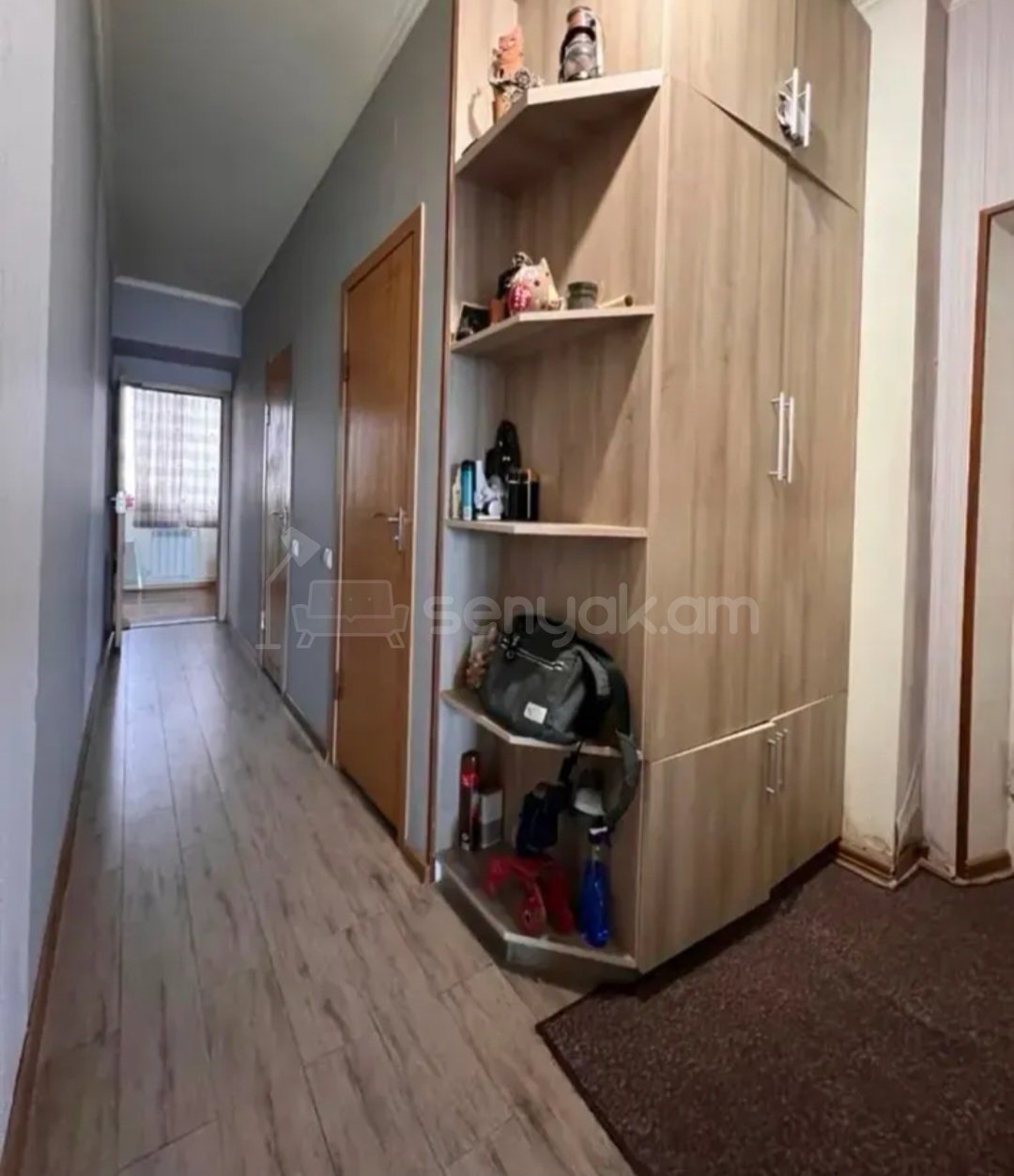 3 Սենյականոց Բնակարան Քարե Շենքում, 82քմ, 5/5 հարկ, Նորմալ Վիճակում