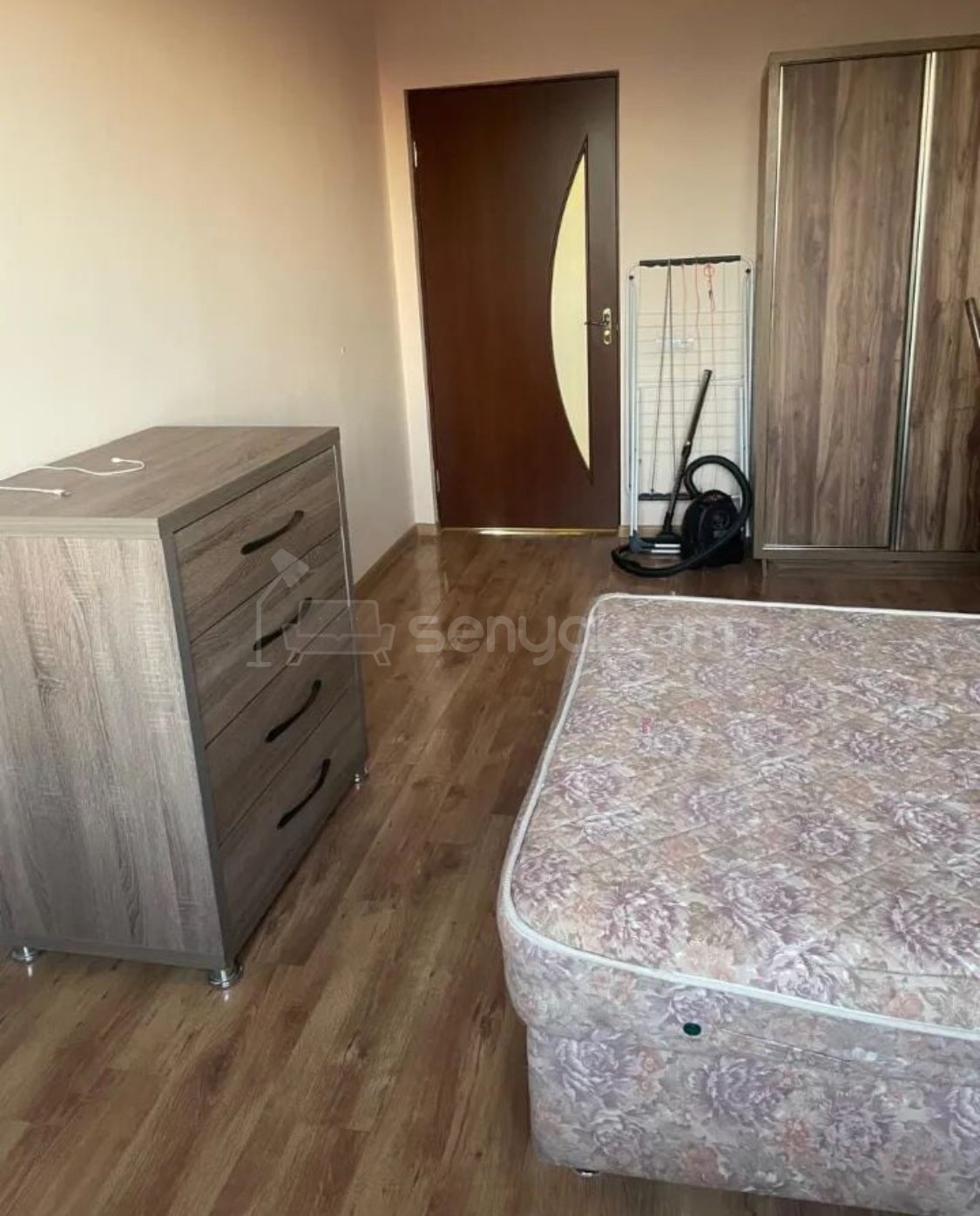 3 Սենյականոց Բնակարան Նորակառույցում, 100քմ, 8/14 հարկ, Կապիտալ Վերանորոգված, Կահավորված