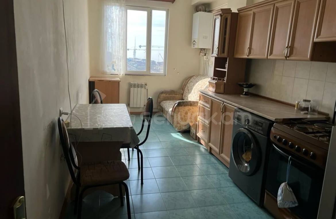 2 Սենյականոց Բնակարան, 75քմ, 11/14 հարկ, Կապիտալ Վերանորոգված