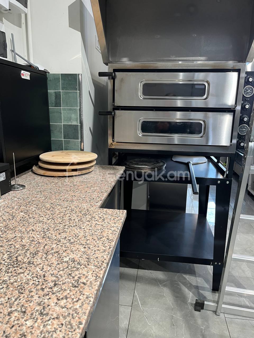 Կոմերցիոն Տարածք, 63քմ