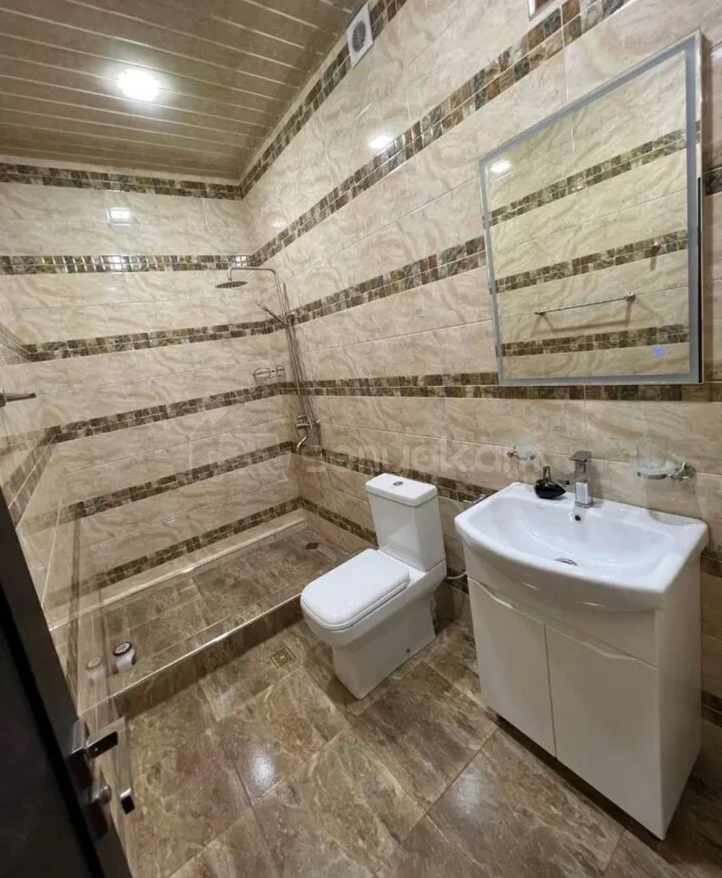 2 Սենյականոց Սեփական Տուն, 65քմ, Կապիտալ Վերանորոգված, Կահավորված