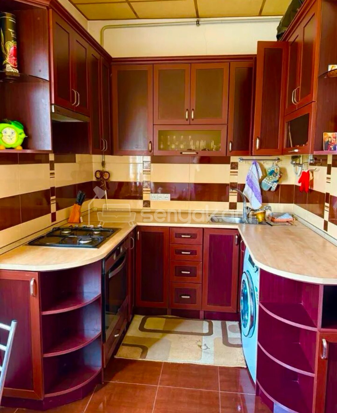 3 Սենյականոց Բնակարան Քարե Շենքում, 65քմ, 4/4 հարկ, Կոսմետիկ Վերանորոգված, Կահավորված