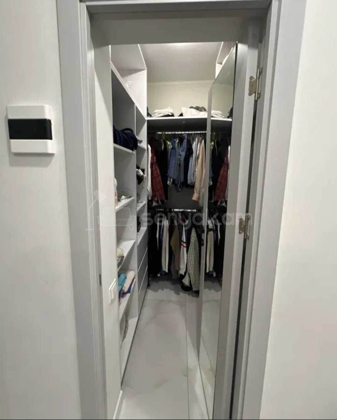 2 Սենյականոց Բնակարան, 43քմ, 3/9 հարկ, Կապիտալ Վերանորոգված