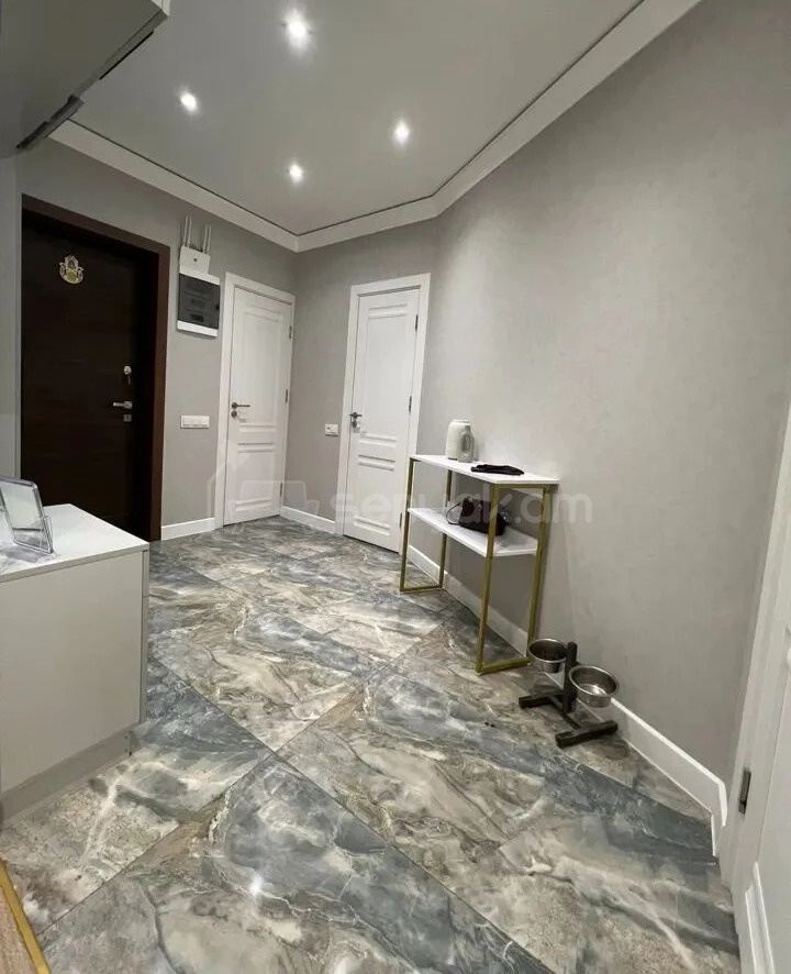 3 Սենյականոց Բնակարան, 70քմ, 4/16 հարկ, Կապիտալ Վերանորոգված