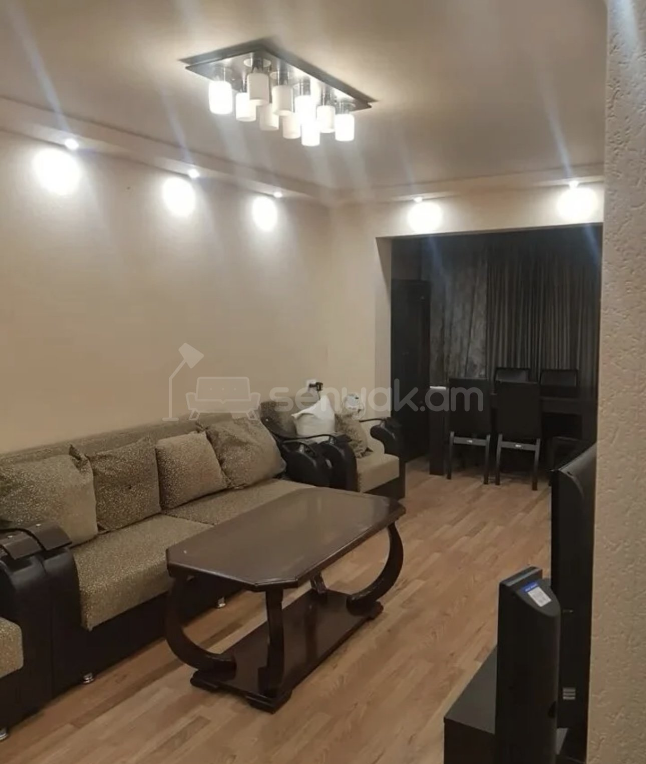 2 Սենյականոց Բնակարան, 60քմ, 1/5 հարկ, Դիզայներական Վերանորոգված, Կահավորված