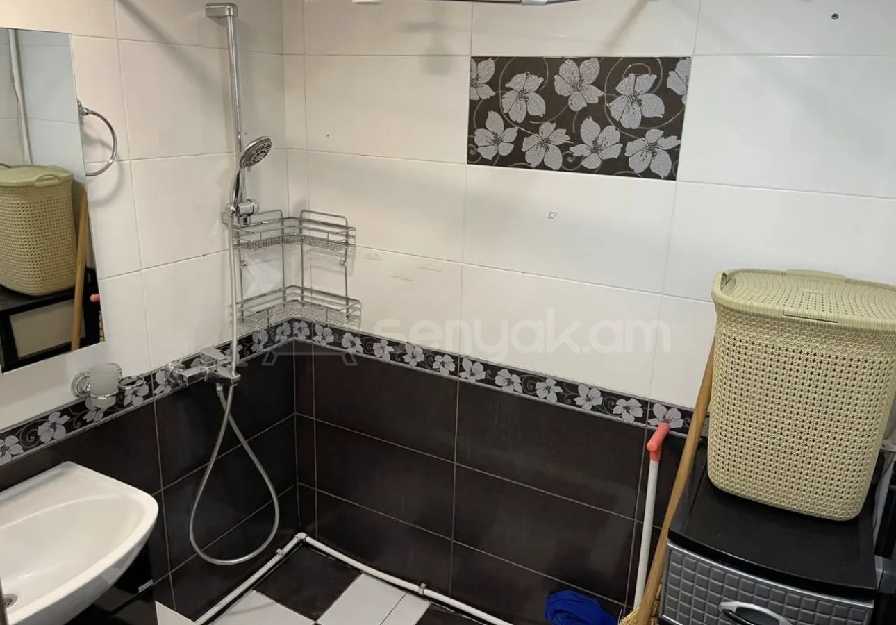 2 Սենյականոց Բնակարան, 76քմ, 8/9 հարկ, Կոսմետիկ Վերանորոգված, Կահավորված