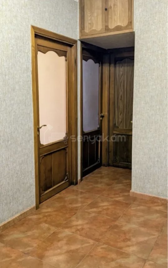 3 Սենյականոց Բնակարան, 82քմ, 4/9 հարկ, Կապիտալ Վերանորոգված, Կահավորված, Արևկող