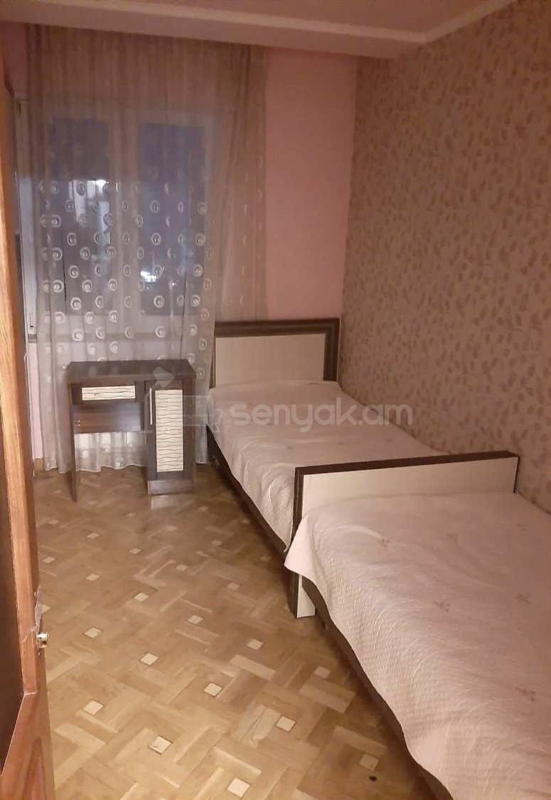 4 Սենյականոց Բնակարան Քարե Շենքում, 150քմ, 6/7 հարկ, Կապիտալ Վերանորոգված, Կահավորված, Արևկող