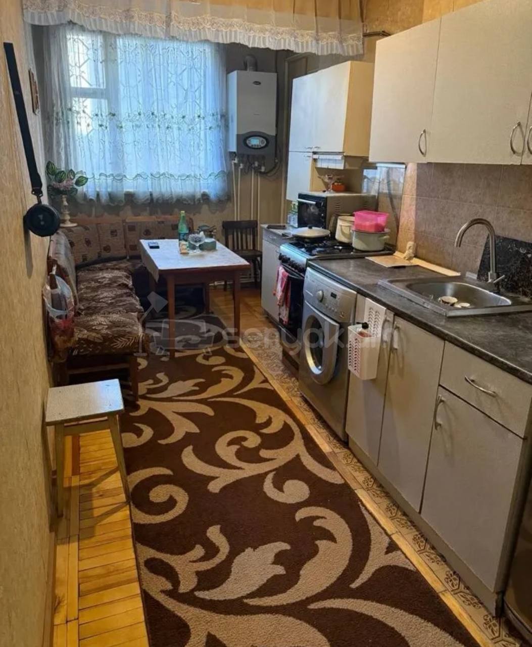 2 Սենյականոց Բնակարան, 50քմ, 1/9 հարկ, Նորմալ Վիճակում, Կահավորված