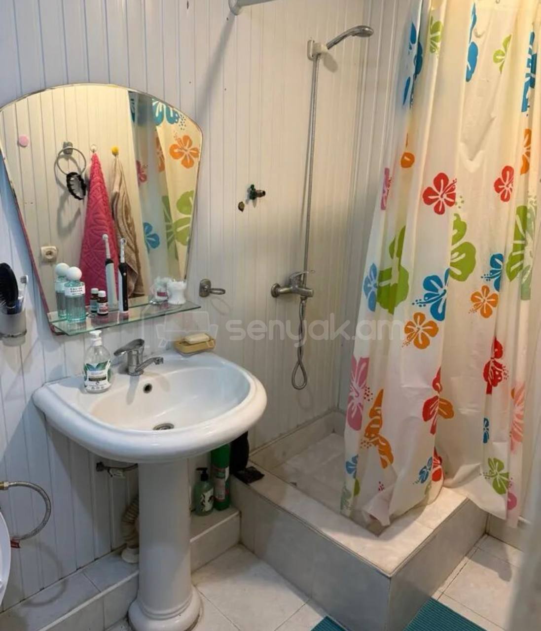 2 Սենյականոց Բնակարան, 50քմ, 1/9 հարկ, Նորմալ Վիճակում, Կահավորված