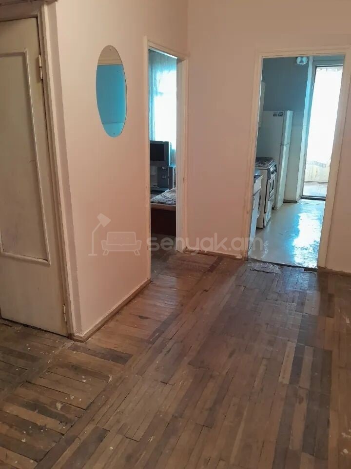 2 Սենյականոց Բնակարան, 62քմ, 8/9 հարկ, Պետական Վիճակում