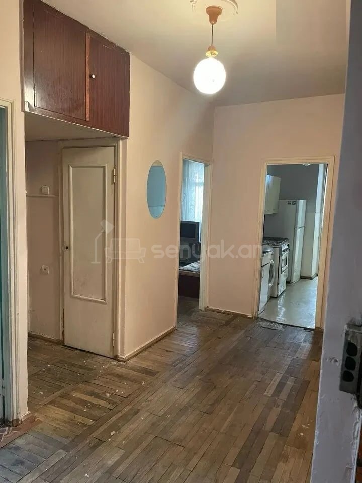 2 Սենյականոց Բնակարան, 62քմ, 8/9 հարկ, Պետական Վիճակում