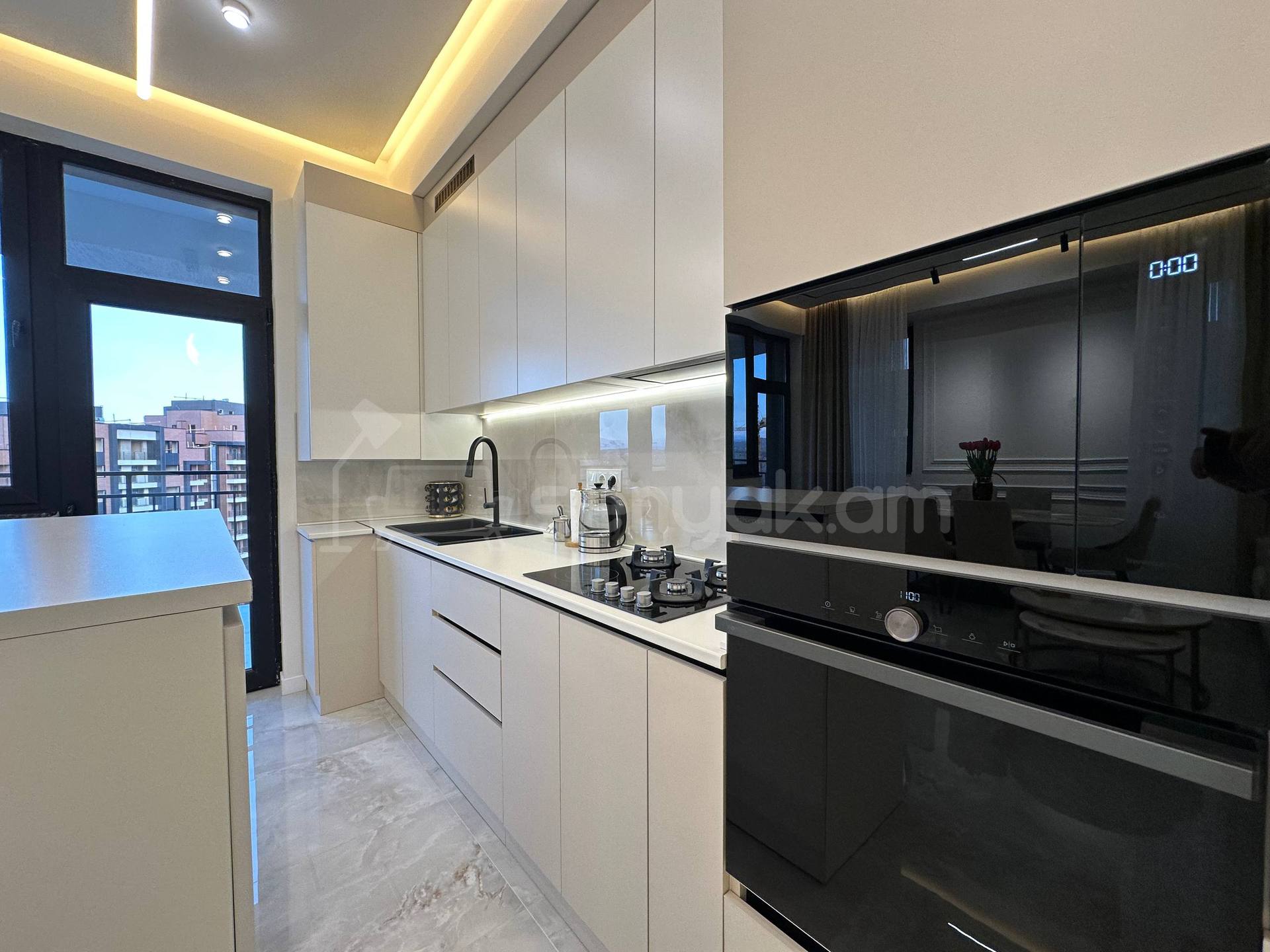 2 Սենյականոց Բնակարան Նորակառույցում, 62քմ, 14/15 հարկ, Դիզայներական Վերանորոգված