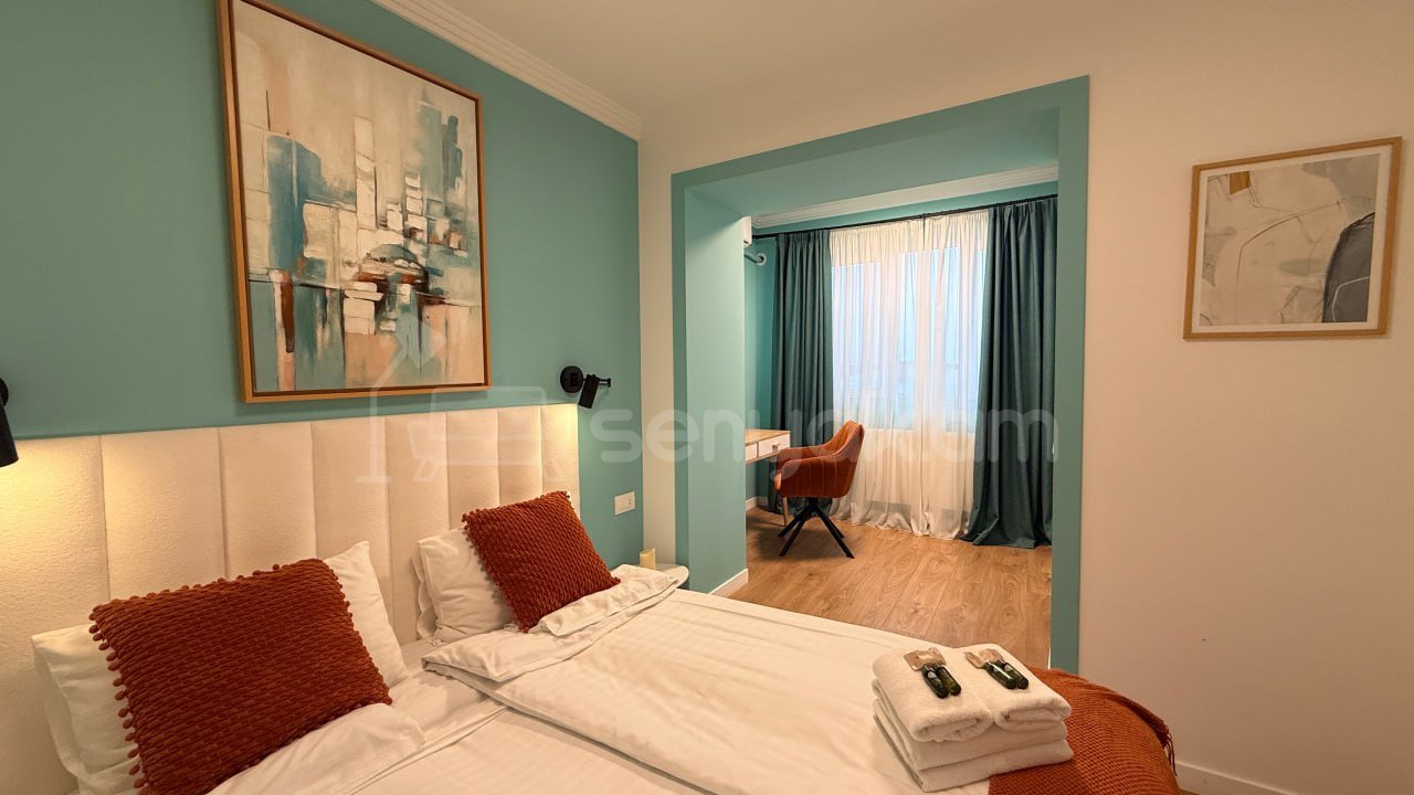 2 Սենյականոց Բնակարան Քարե Շենքում, 45քմ, 5/5 հարկ, Դիզայներական Վերանորոգված