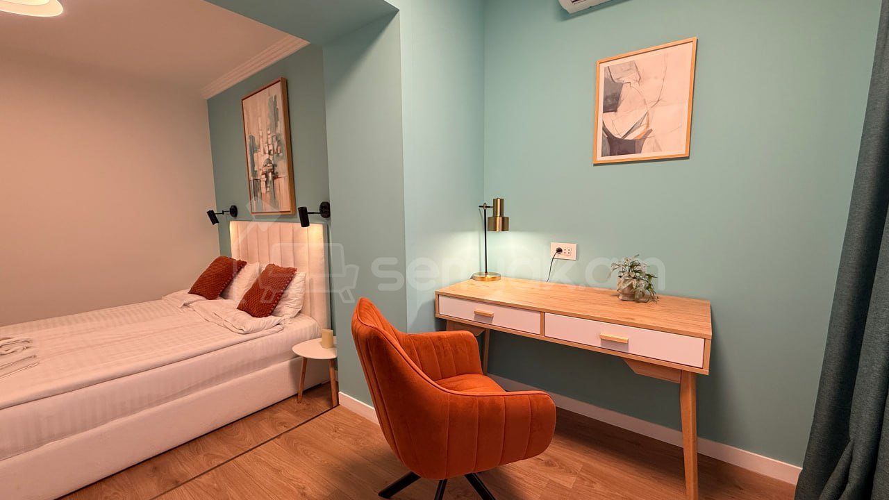 2 Սենյականոց Բնակարան Քարե Շենքում, 45քմ, 5/5 հարկ, Դիզայներական Վերանորոգված