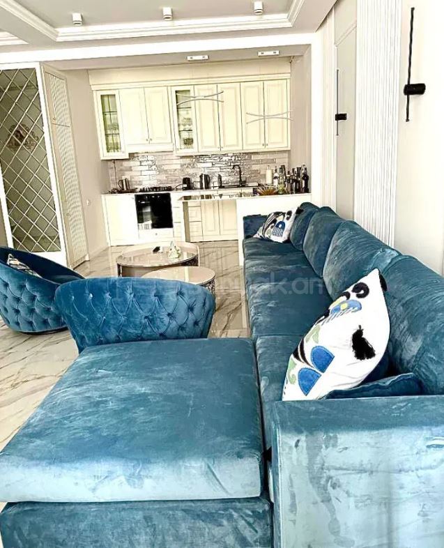 2 Սենյականոց Բնակարան Նորակառույցում, 70քմ, 9/11 հարկ, Դիզայներական Վերանորոգված, Կահավորված, Արևկող