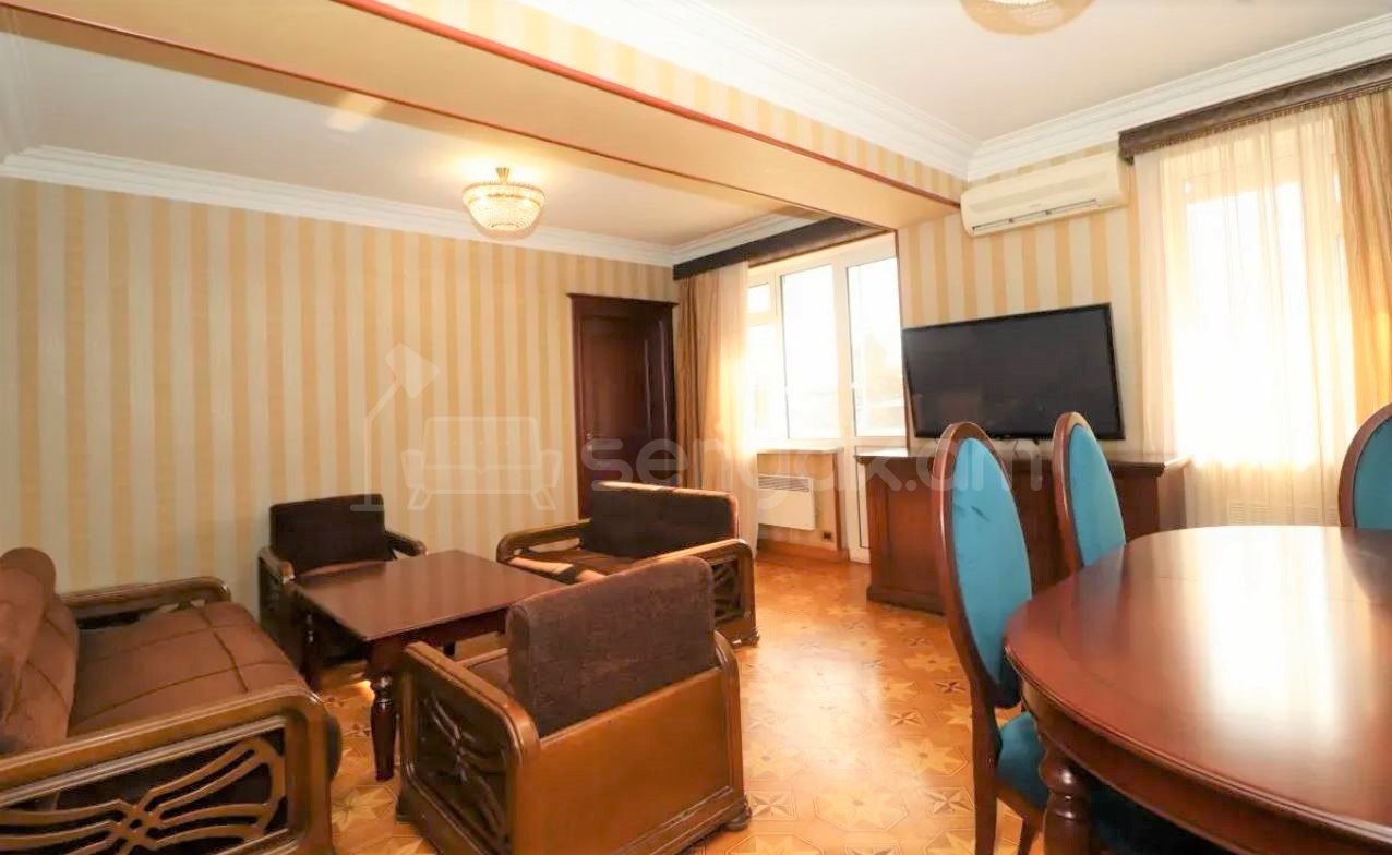 4 Սենյականոց Բնակարան Քարե Շենքում, 120քմ, 5/14 հարկ, Կապիտալ Վերանորոգված, Կահավորված, Արևկող