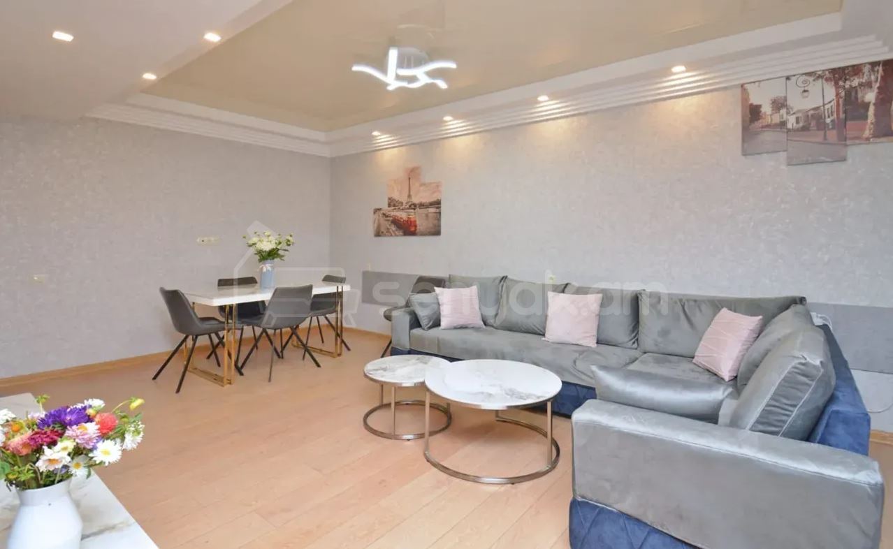 3 Սենյականոց Բնակարան, 80քմ, 8/11 հարկ, Կապիտալ Վերանորոգված, Կահավորված, Արևկող