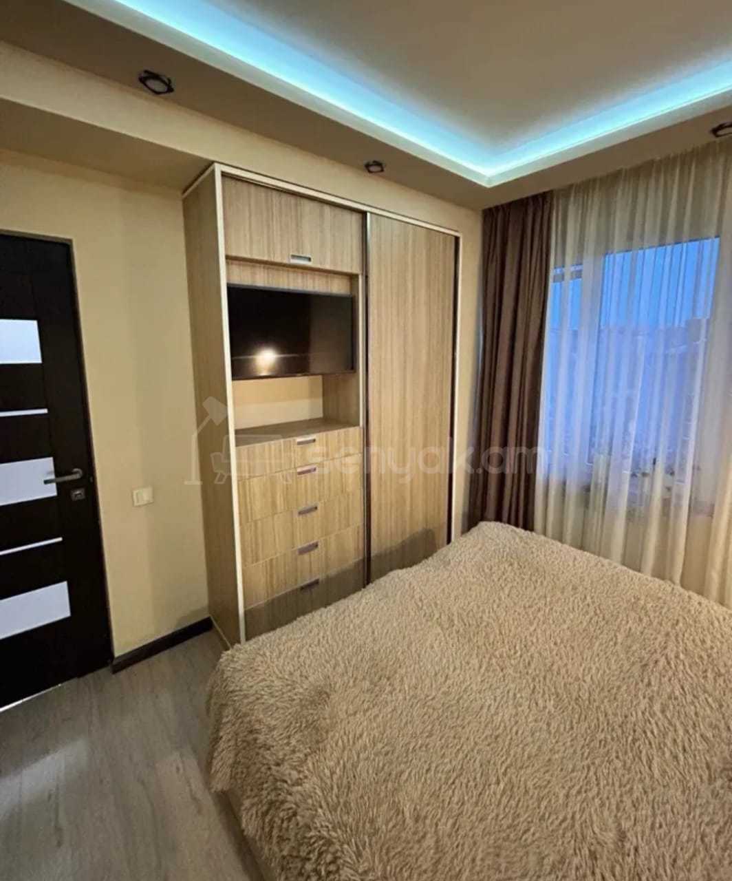 3 Սենյականոց Բնակարան, 70քմ, 5/9 հարկ, Կապիտալ Վերանորոգված