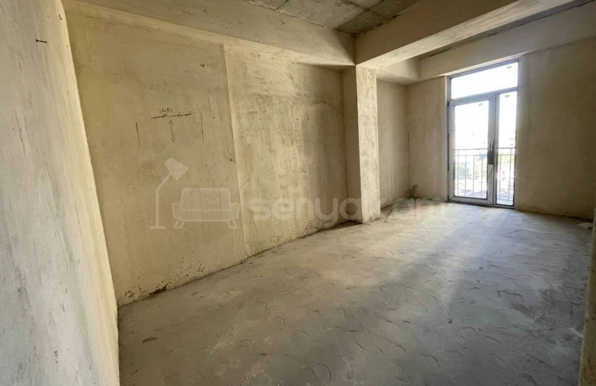 4 Սենյականոց Բնակարան, 118քմ, 12/15 հարկ, Զրոյական Վիճակում