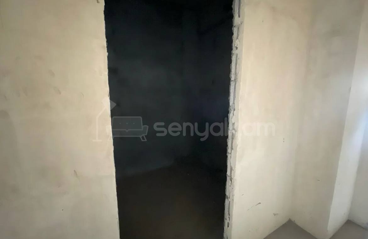 4 Սենյականոց Բնակարան, 118քմ, 12/15 հարկ, Զրոյական Վիճակում