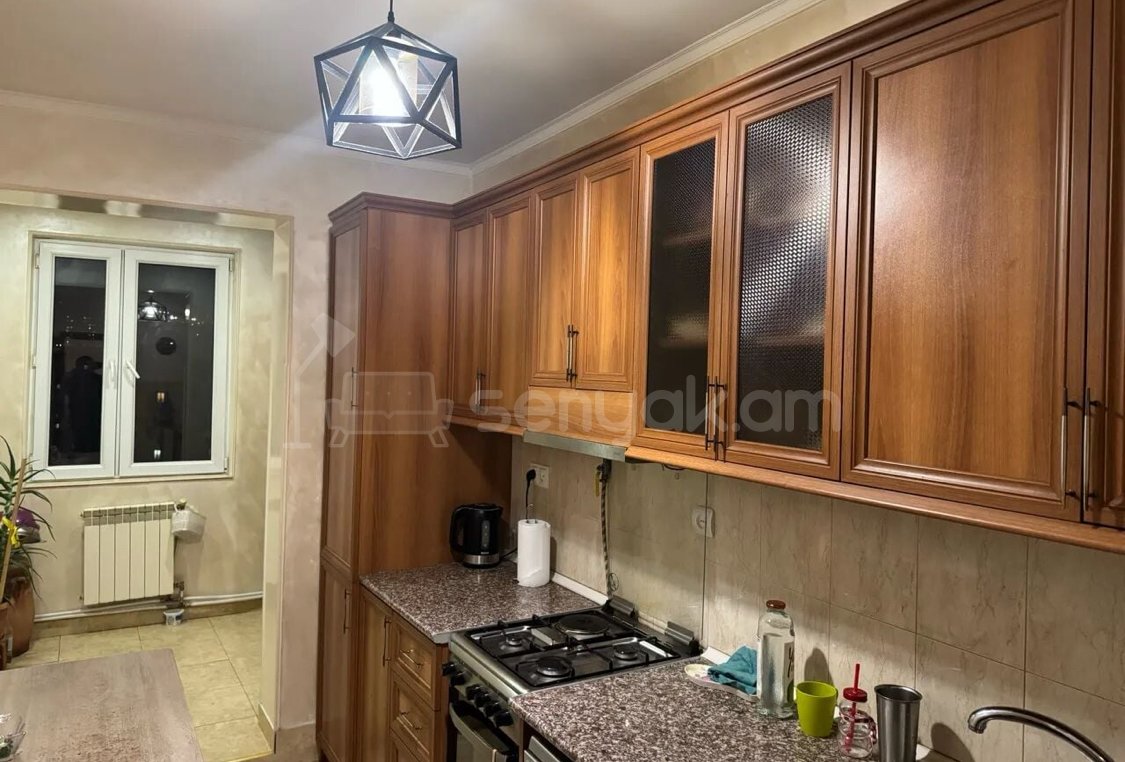 4 Սենյականոց Բնակարան, 90քմ, 6/9 հարկ, Կապիտալ Վերանորոգված